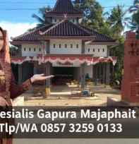 Pengrajin Gapura Bata