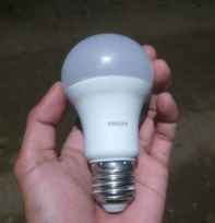 Lampu Philips LED