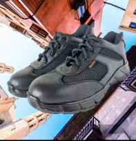 SEPATU SAFETY