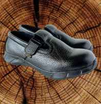 SEPATU SAFETY