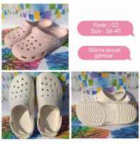 Kode 02. Sandal wanit