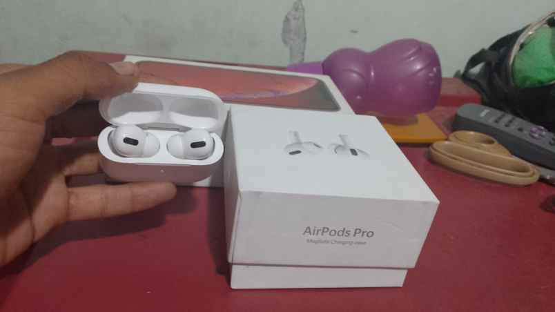headset dan microphone cipondoh