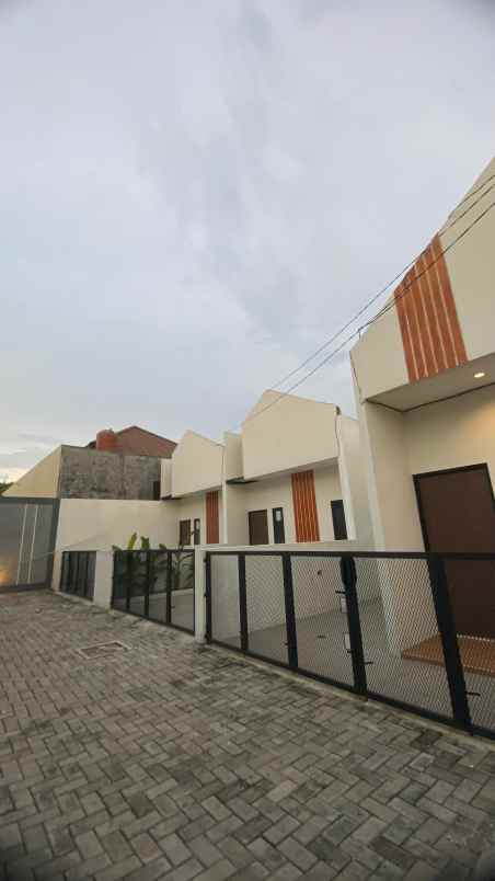 rumah bekasi