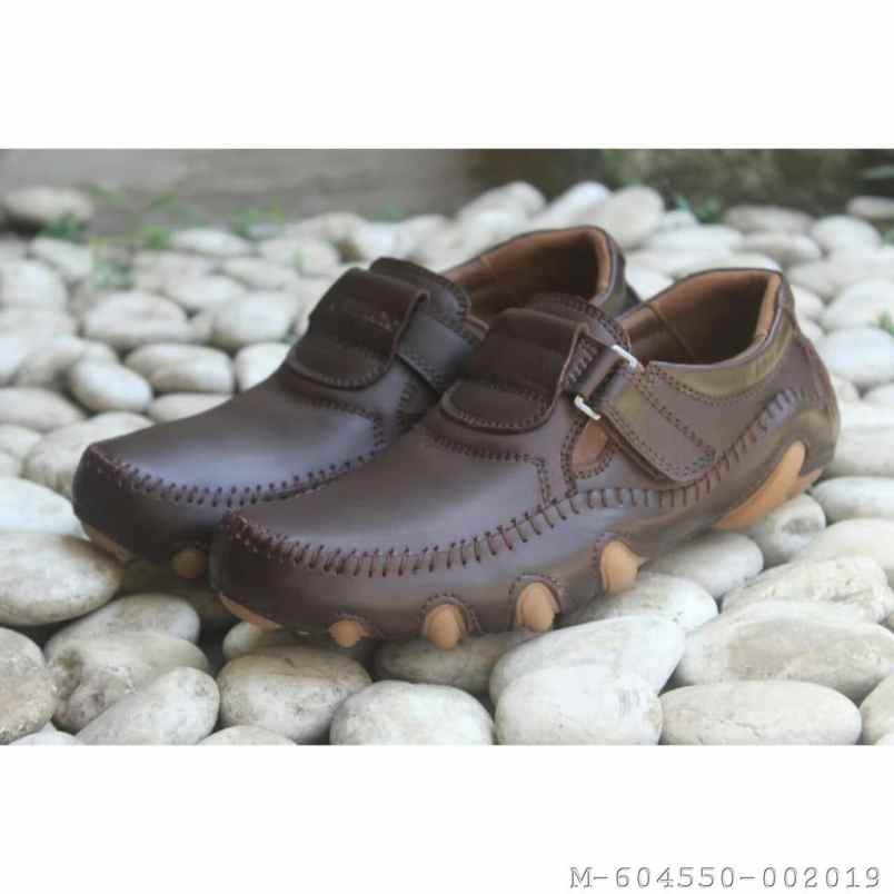 sepatu dan sandal cibodas