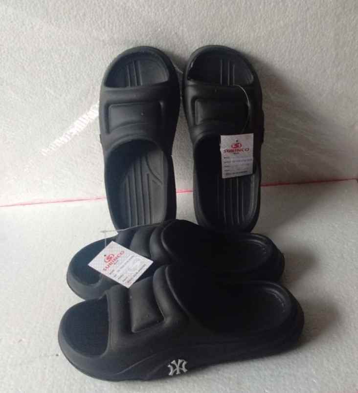 sepatu dan sandal pria ciputat