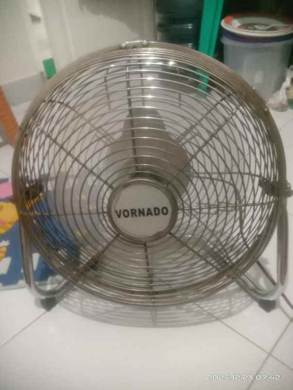 elektronik lain taman sari