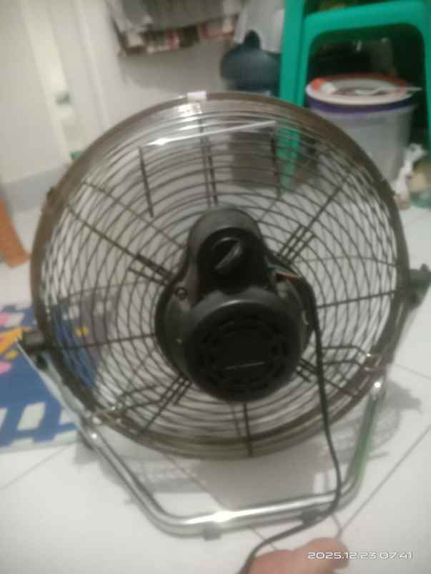 elektronik lain taman sari