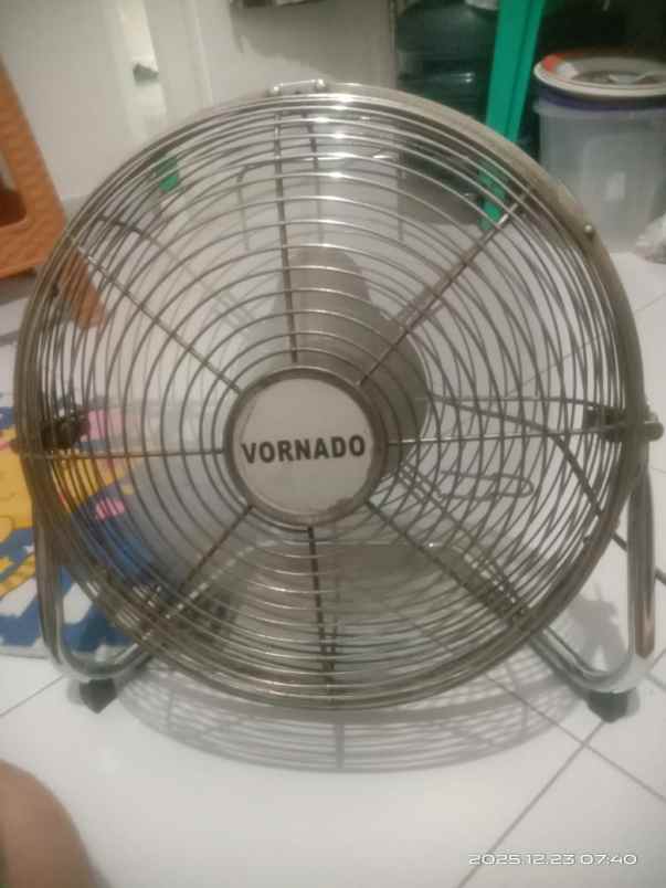 elektronik lain taman sari