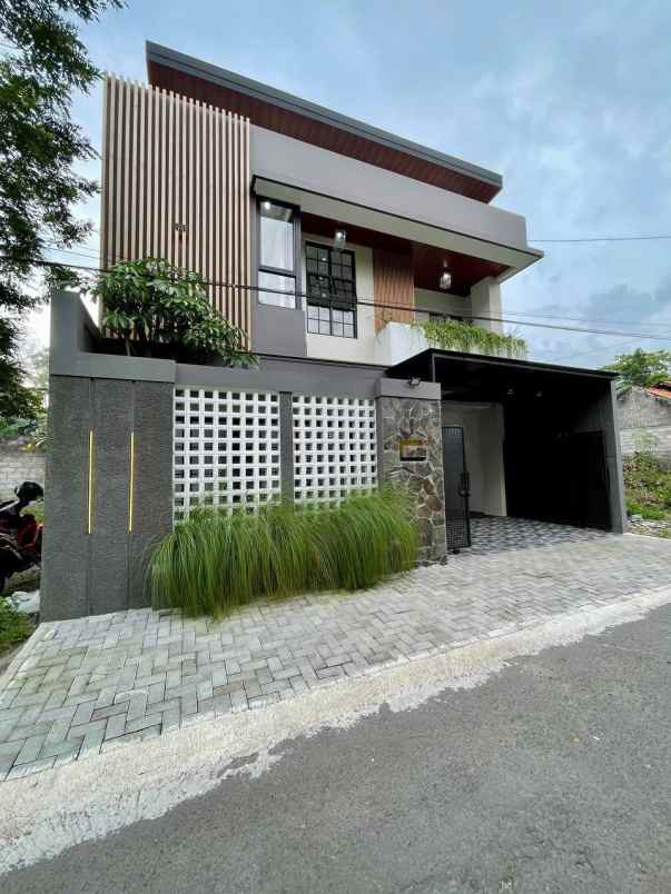 rumah kalasan