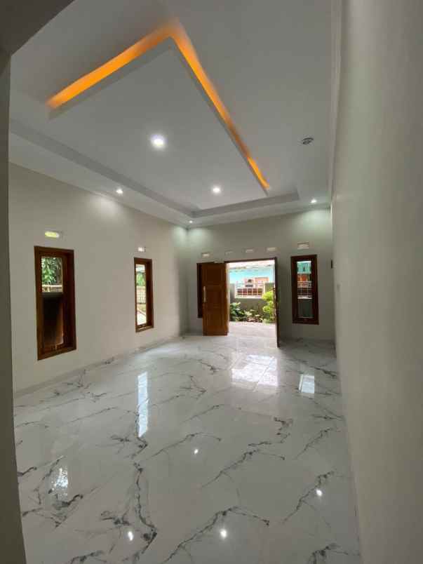rumah ngemplak