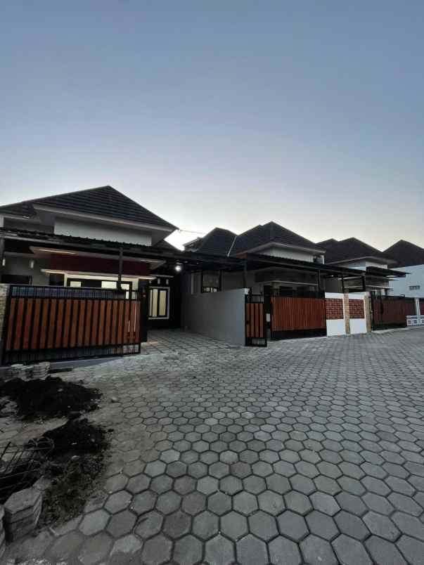 rumah sleman