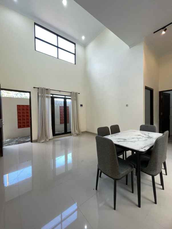 rumah sleman