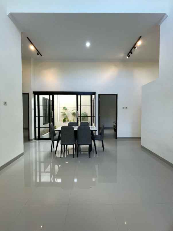 rumah sleman
