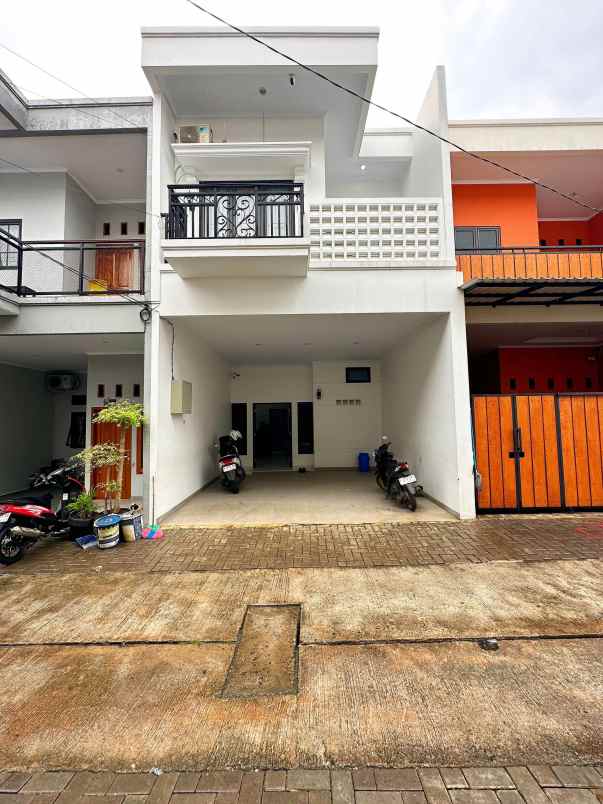 rumah bekasi
