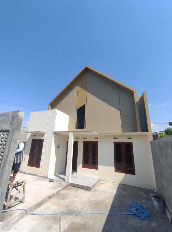 rumah sukoharjo