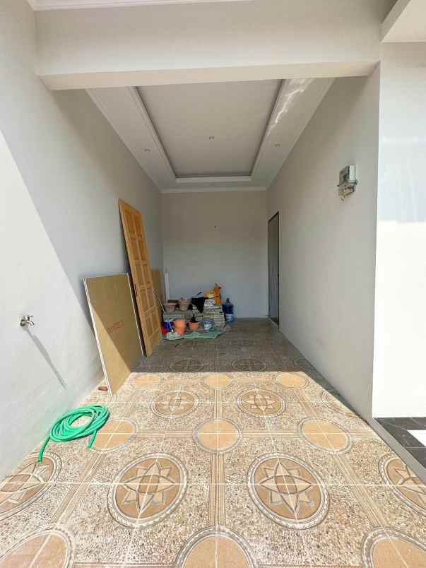 rumah jakarta selatan