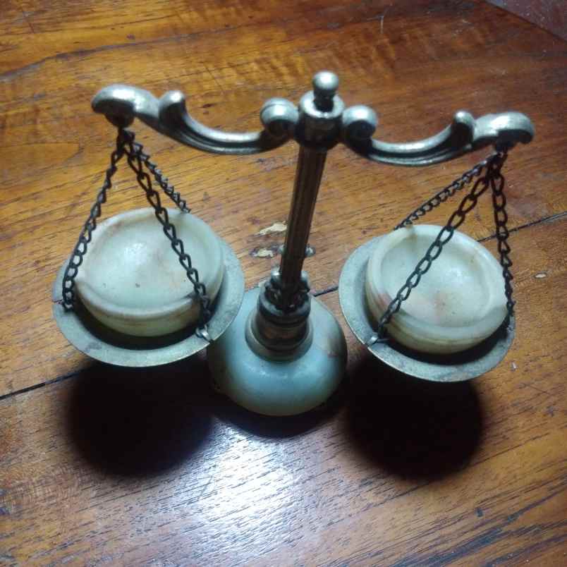 barang antik regol