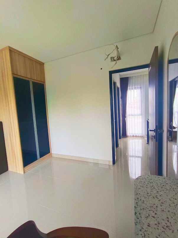 rumah jakarta timur