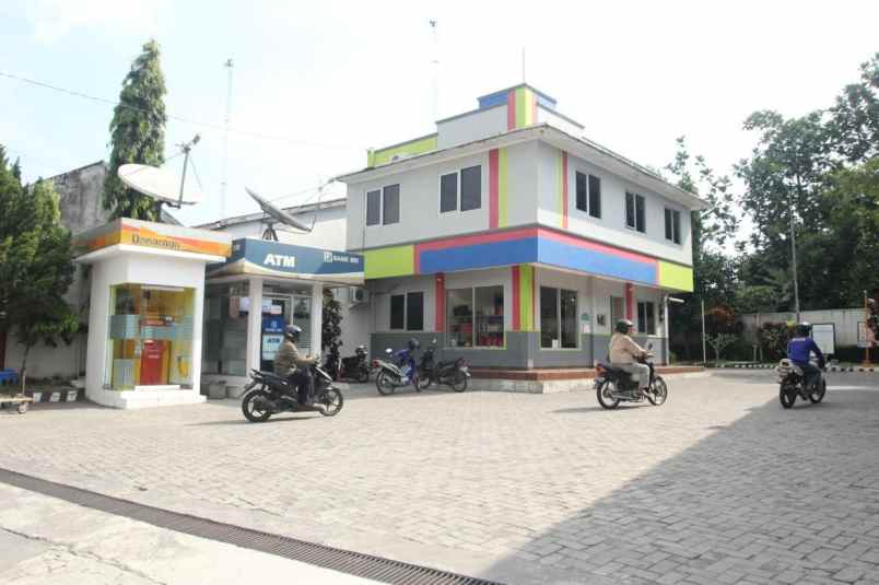 rumah ujung berung