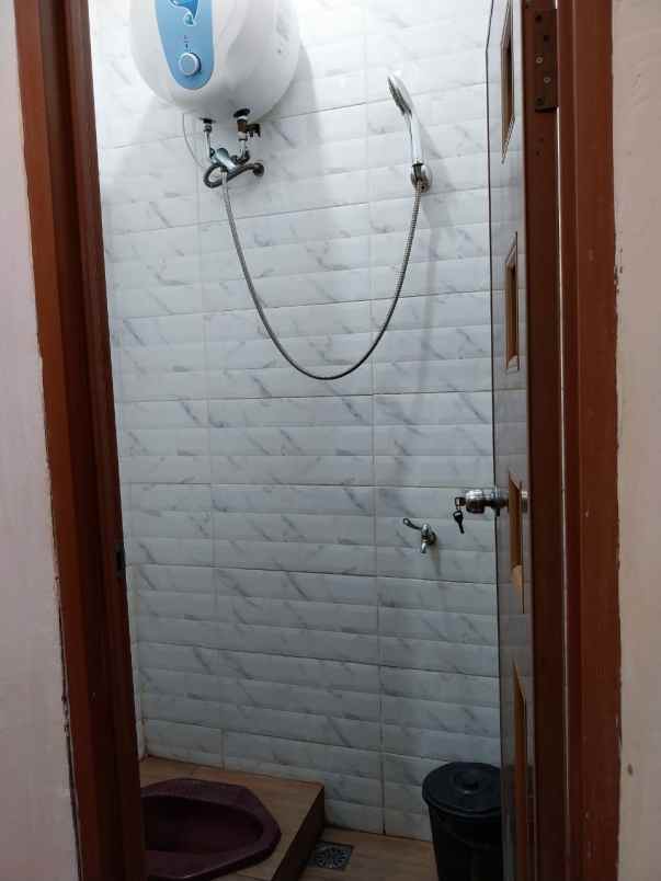 kost ciputat timur