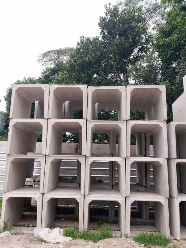 alat bangunan cipayung