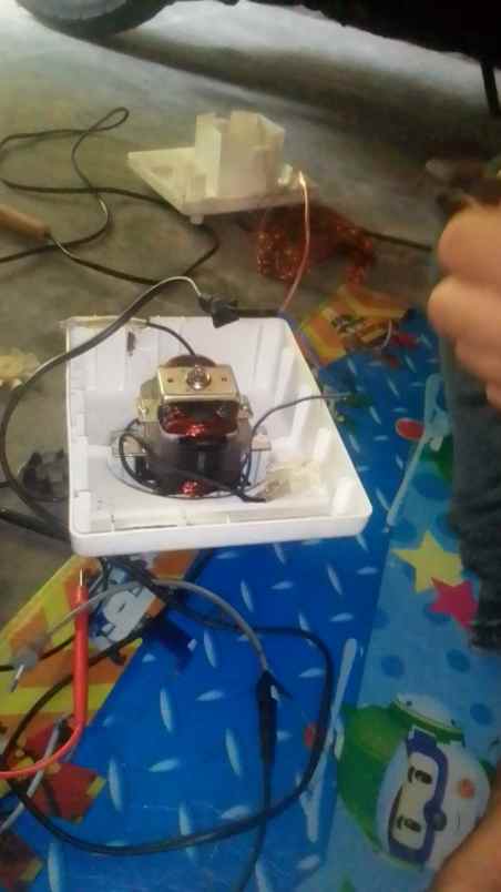 elektronik dan gadget cinangka