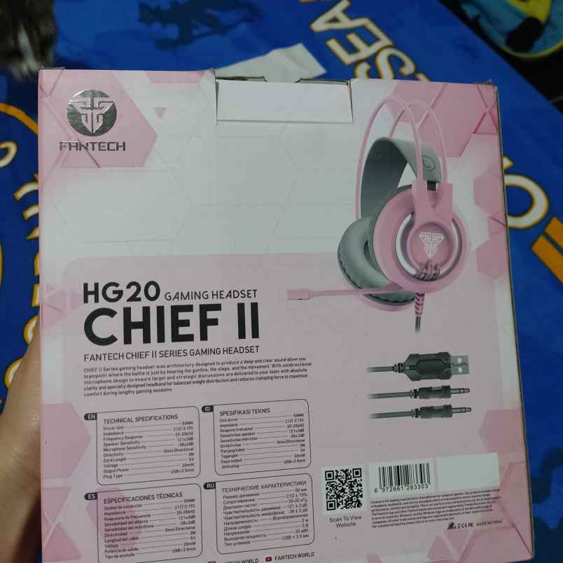headset dan microphone cikembar