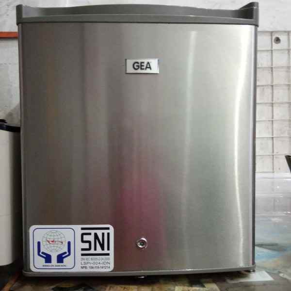 kulkas dan freezer jakarta barat