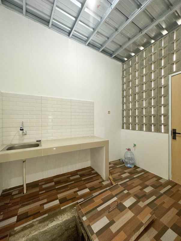 rumah jakarta timur