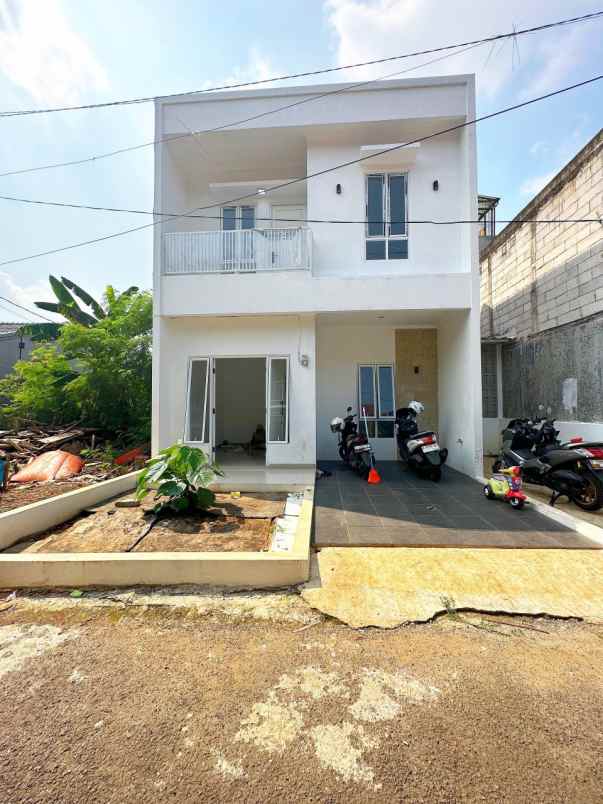 rumah jakarta timur
