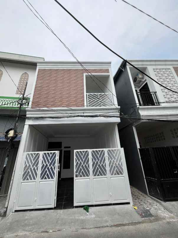 rumah kramat jati