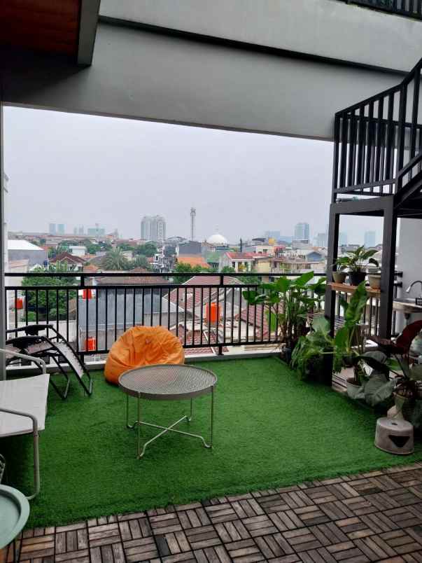 kost cilandak