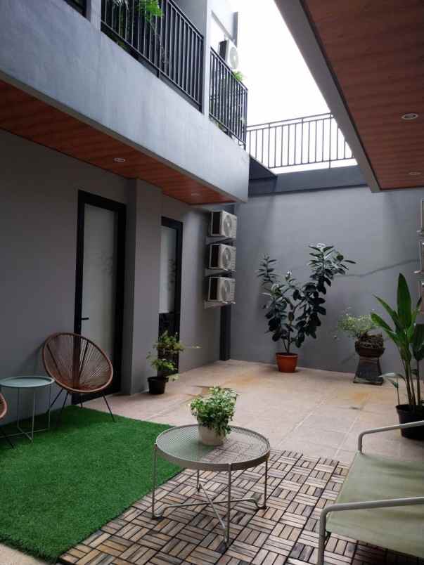 kost cilandak
