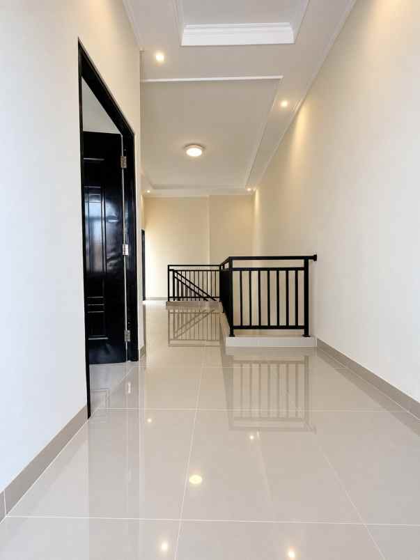 rumah jakarta timur