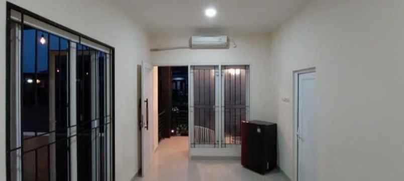 rumah pasar minggu