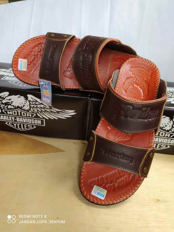 sepatu dan sandal guntur