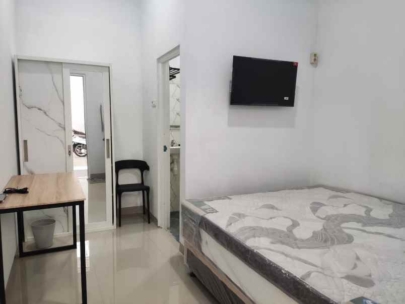 kost depok