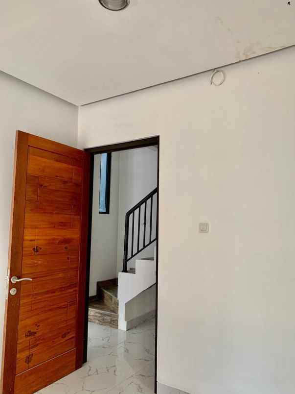 rumah depok