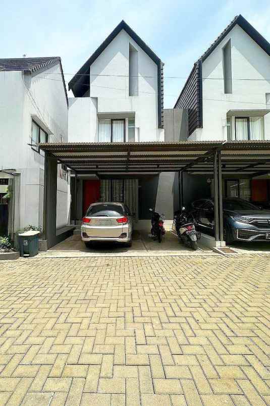 rumah jakarta timur