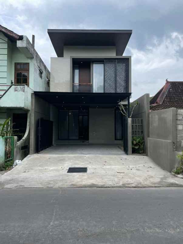 rumah ngemplak