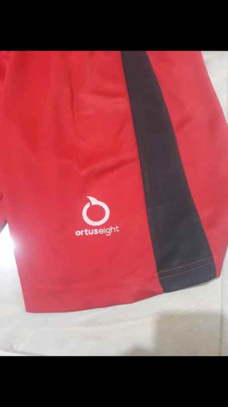 pakaian olah raga serang