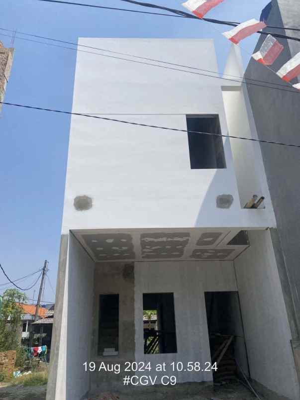 rumah ciracas