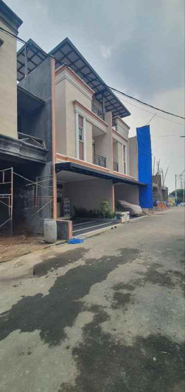 rumah jakarta timur