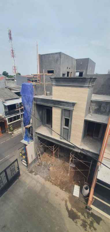 rumah jakarta timur
