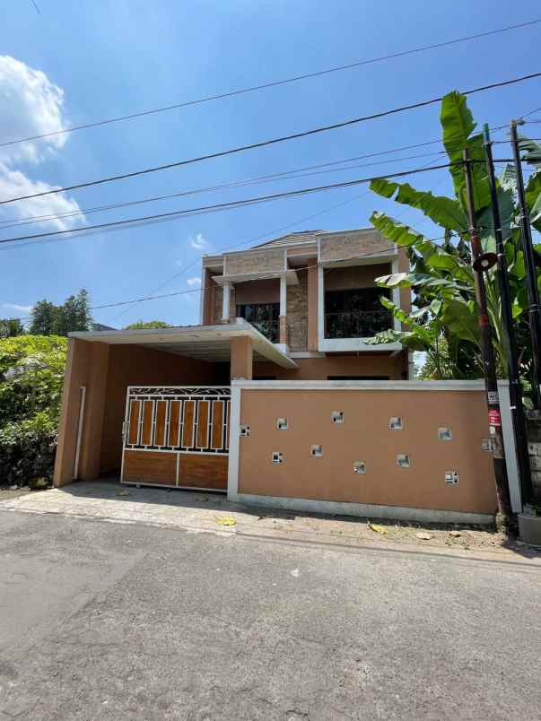 rumah sleman