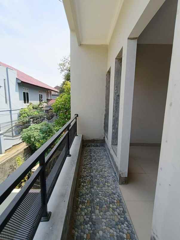 rumah jakarta timur