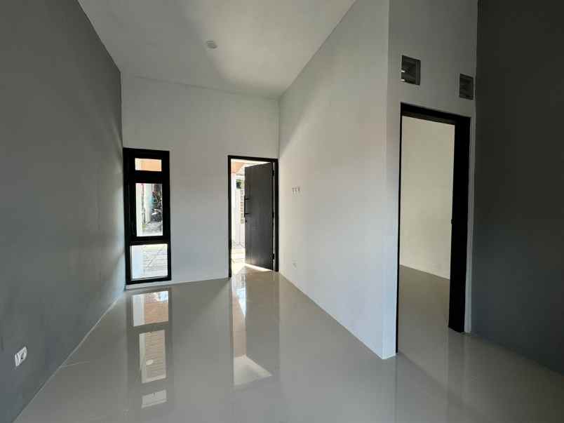rumah pajangan