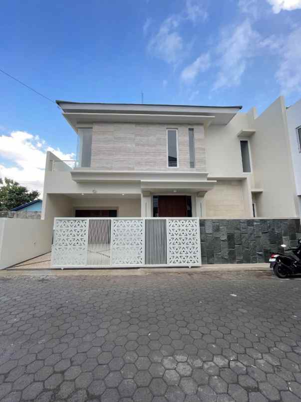 rumah sleman