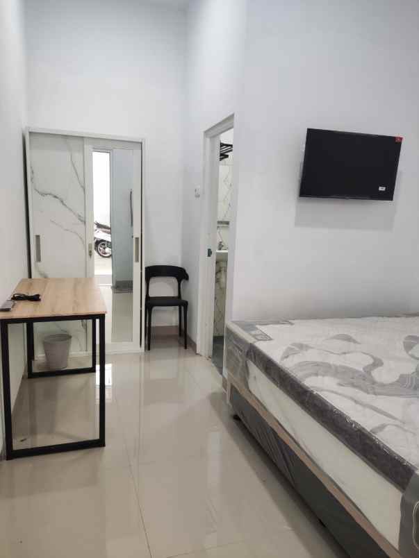 kost depok