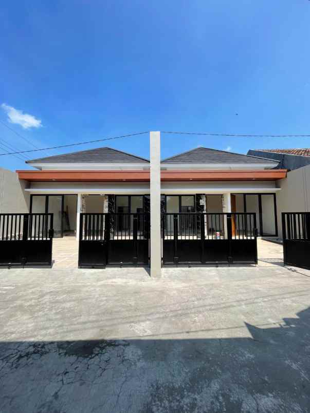 rumah sleman